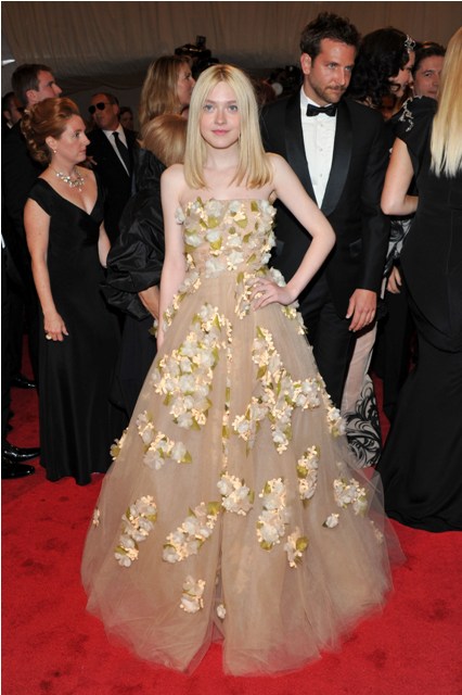 17-off at the Met: Dakota & Saoirse