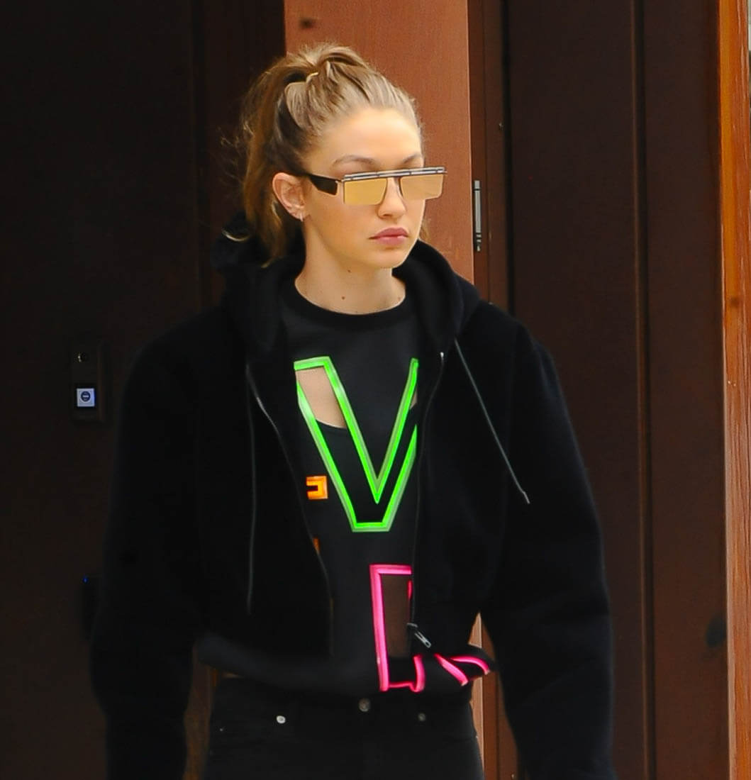 Gigi and Zayn’s birthday PDA