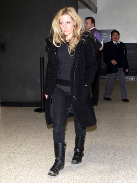 Looking good Dana Scully