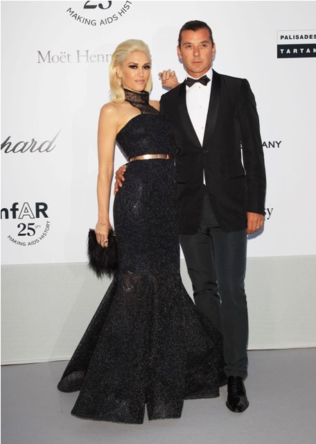 Bright lips take a break for AMFAR