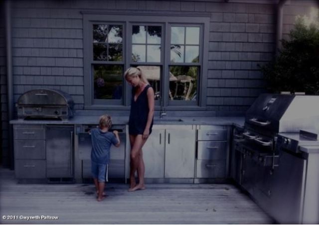 GOOP looks for cheese and geniuses