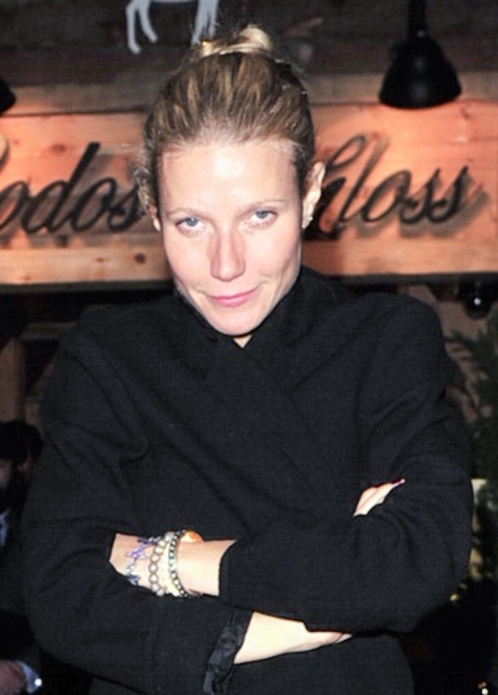 GOOP’s 200th and her ugly shoes