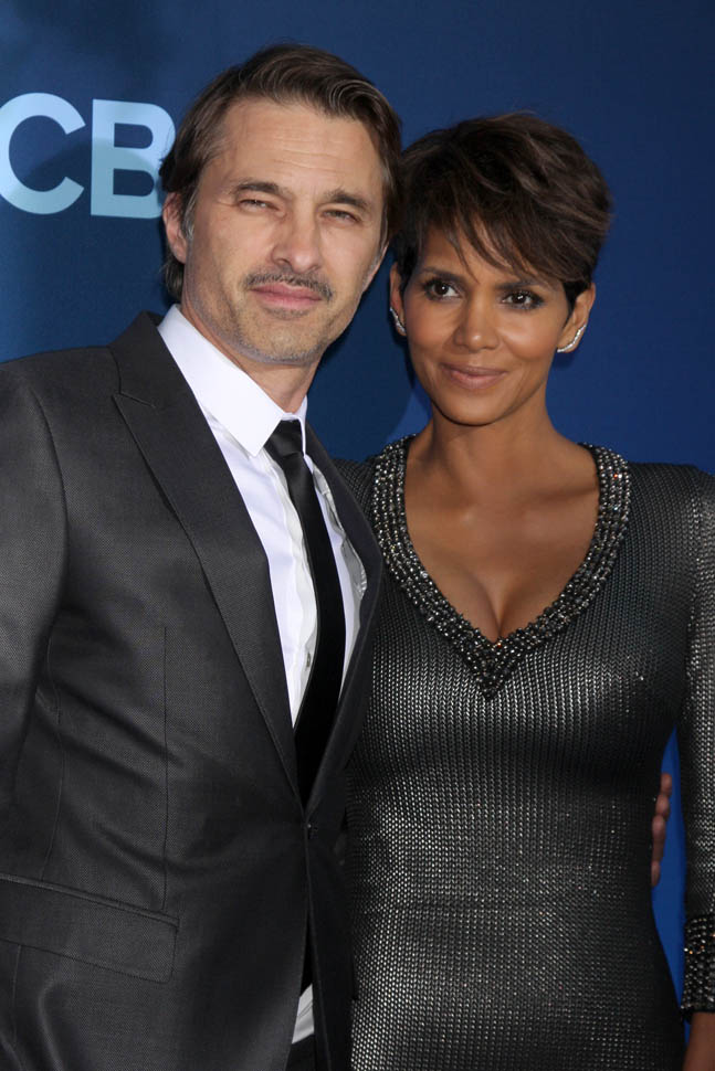 Halle, Olivier, and Malia