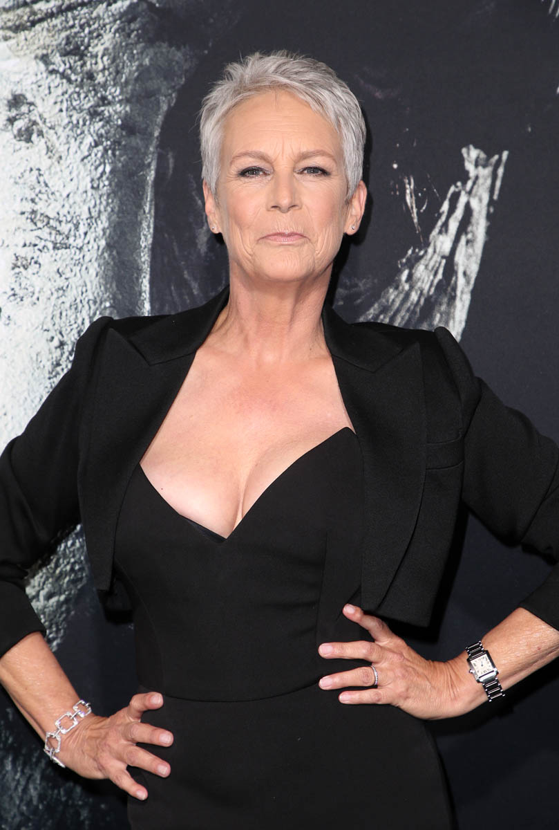 Jamie Lee Curtis returns to Halloween