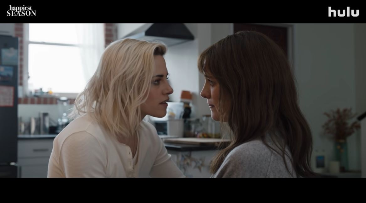 Happiest Season has a SPECTACULAR house