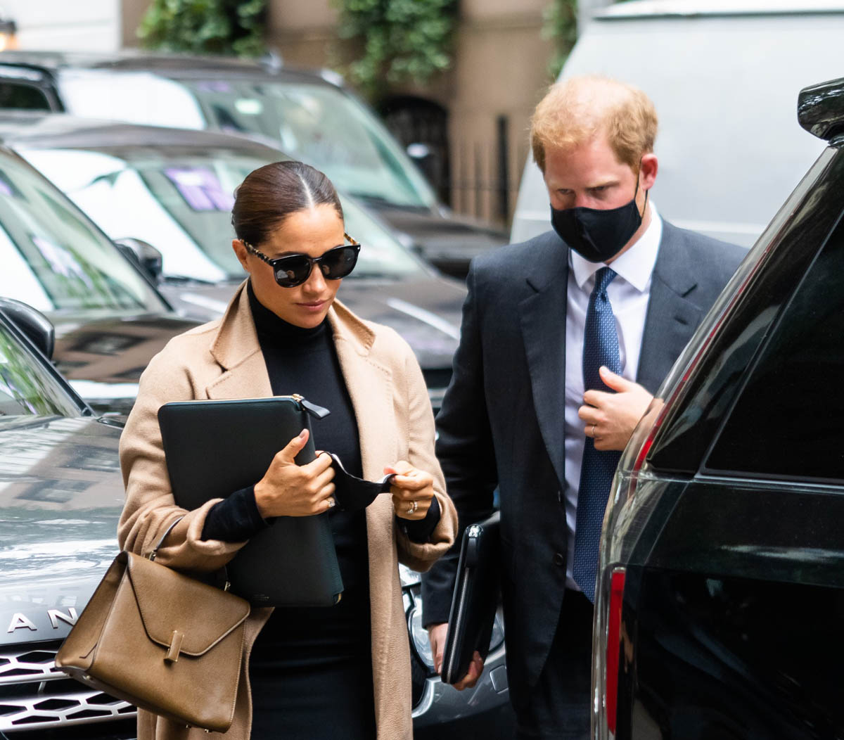 Harry & Meghan on the move