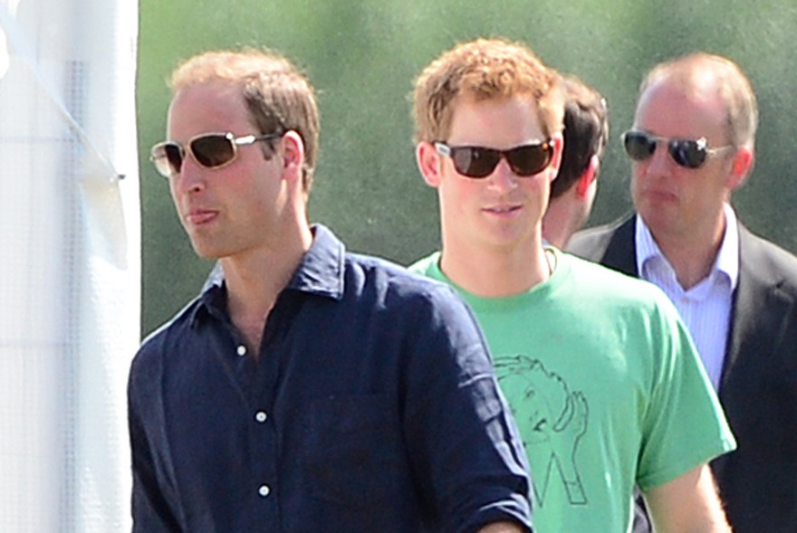 Babyjacked Hot Harry on a Horse looks great in green