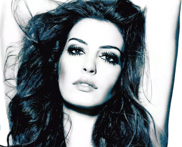 Anne Catwoman, Shelfy misses out again