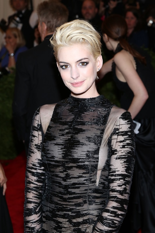 Best MET Part 1: Anne Hathaway