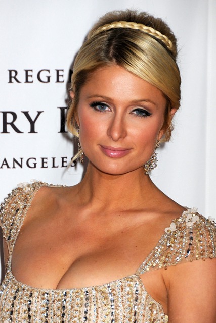 Rich, Famous, Herpes