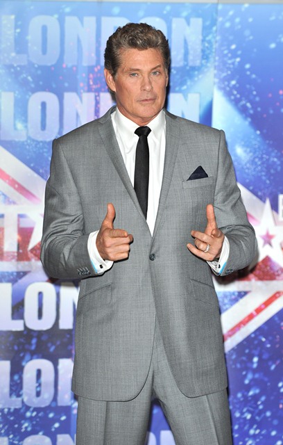 How a real man poses