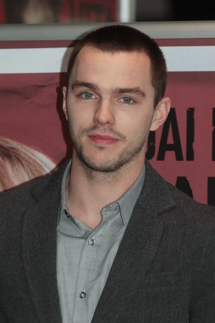 Jennifer Lawrence & Nicholas Hoult break up