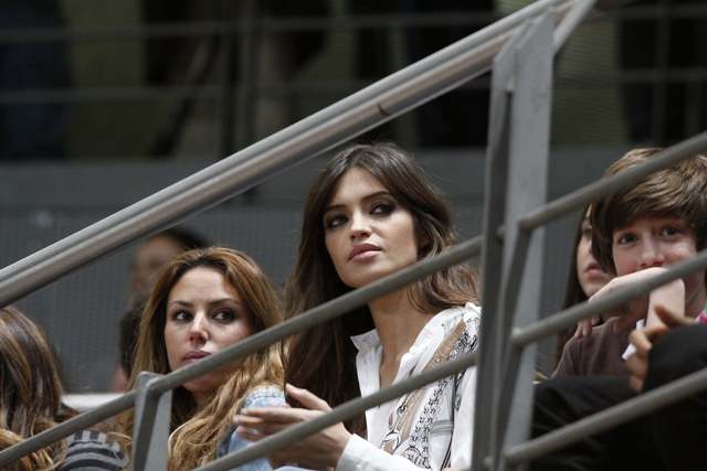 Best of 2010: Iker kisses Sara