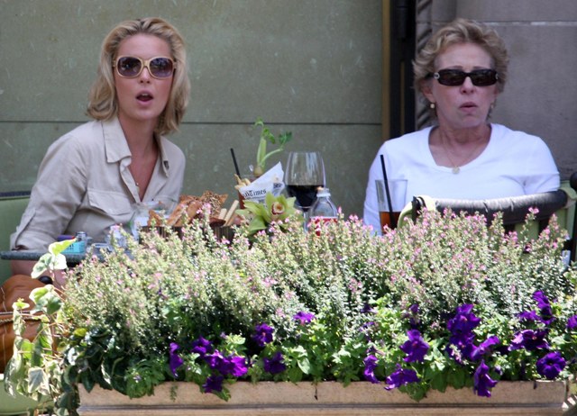 Princess AssTalk gets a tumour!