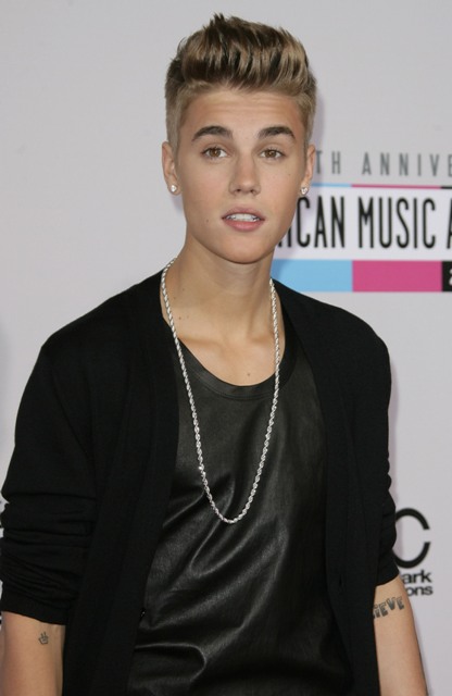 Justin & Selena: A Live Breakup