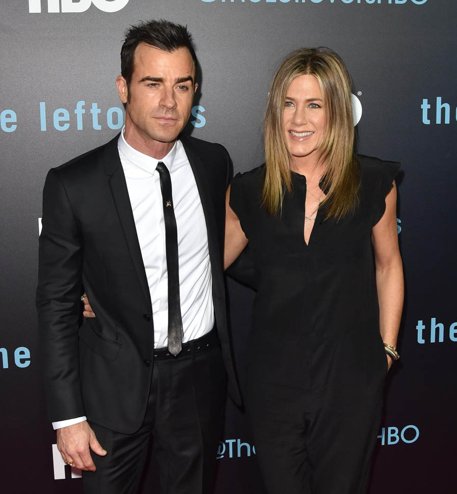 Jennifer & Justin’s first married red carpet