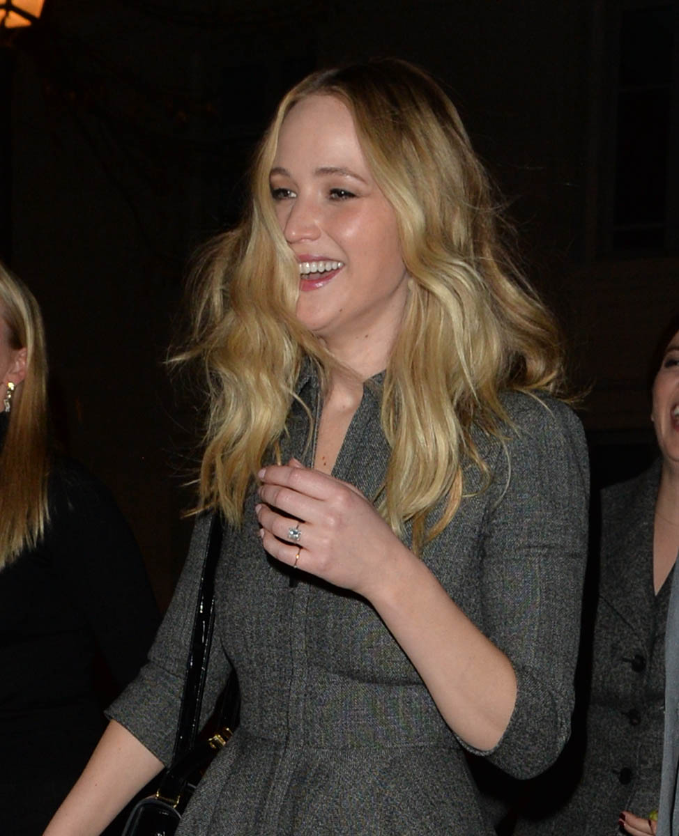Jennifer Lawrence’s front row ring