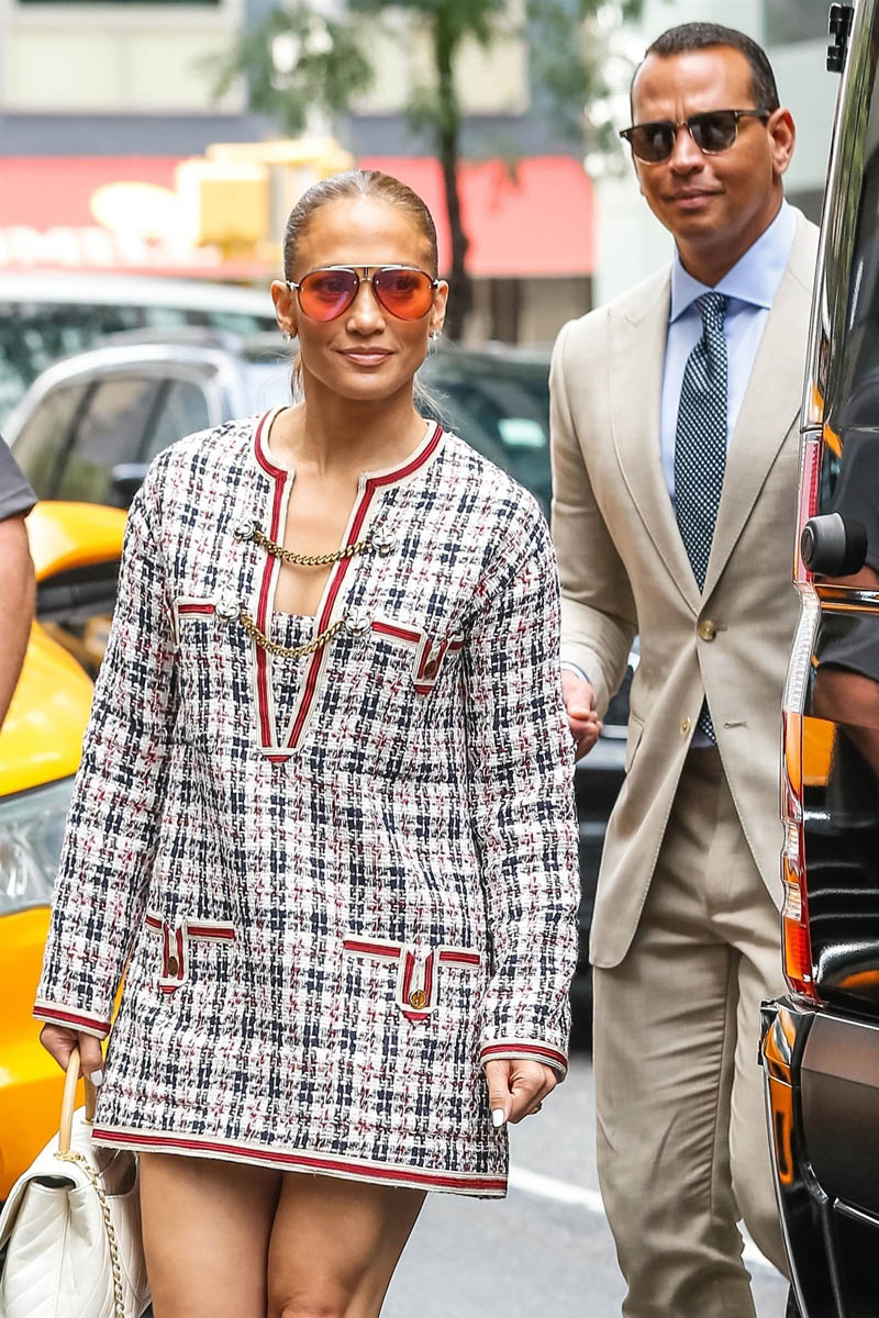 JLo from the block and her hype man