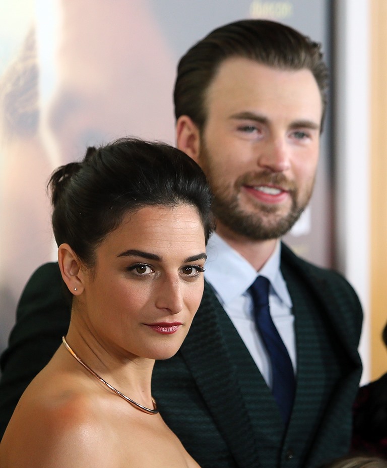 Jenny Slate & Chris Evans in DC