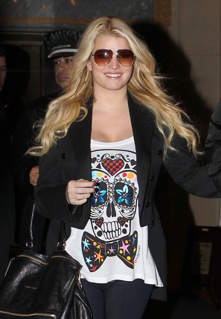 Porny isn’t pregnant, just drunk