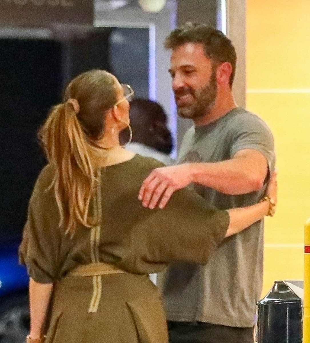 The Bennifer Greeting