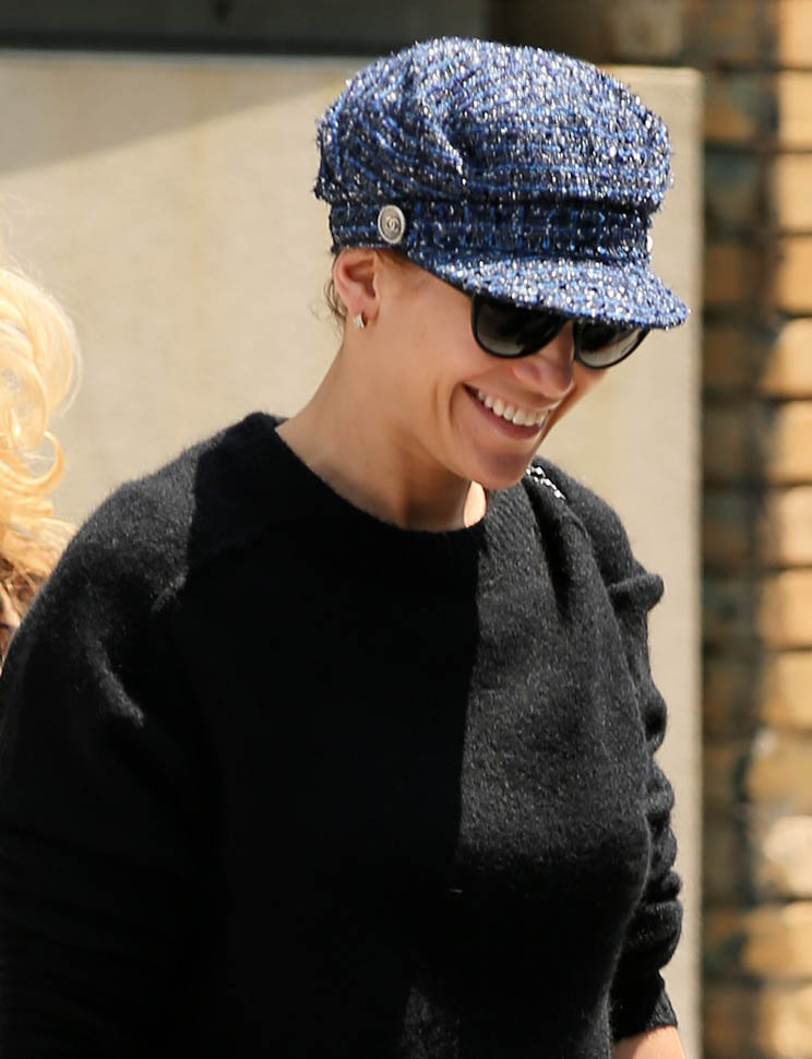 JLO’s bad hair day?