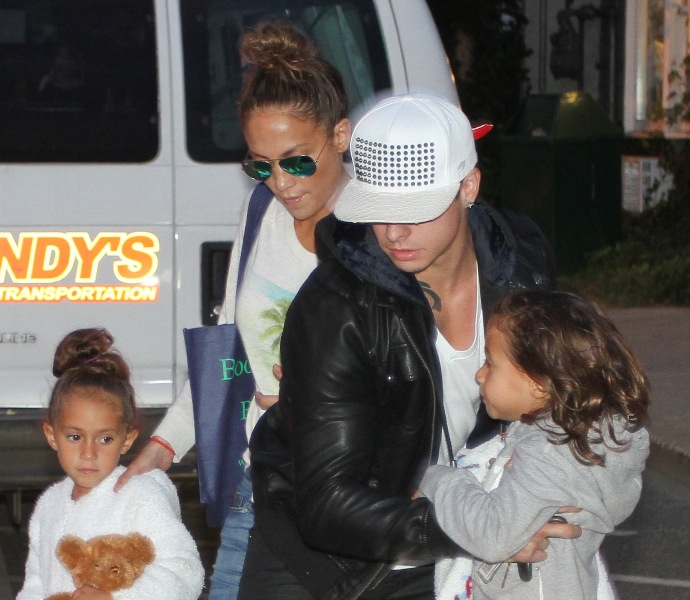 Gossip Genie to the Hamptons