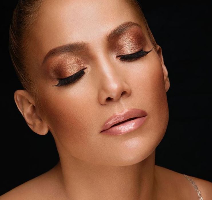 Smutty Social Media, July 13, 2018