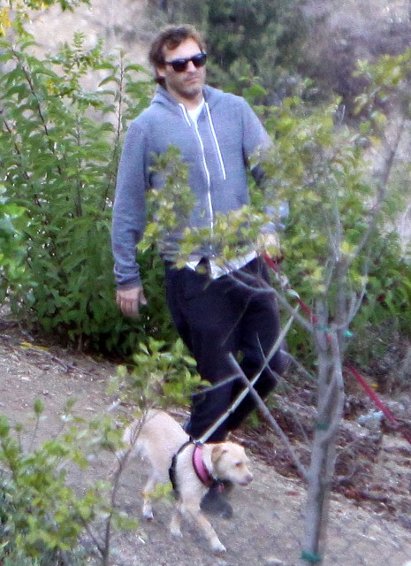 Joaquin wants to go to the party