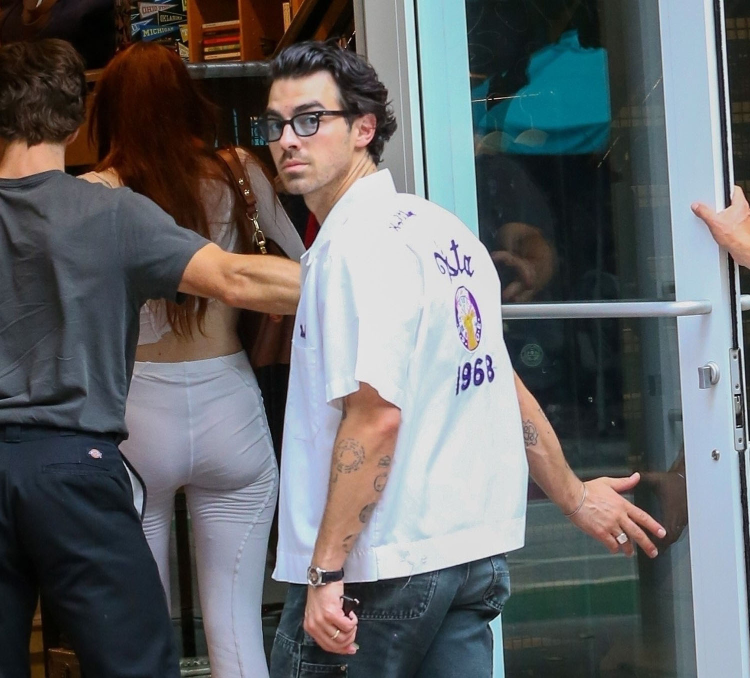 Celebrity Social Media, August 16, 2022