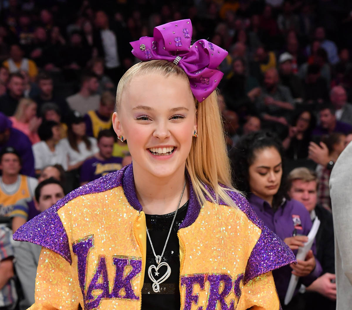 JoJo Siwa Comes Out