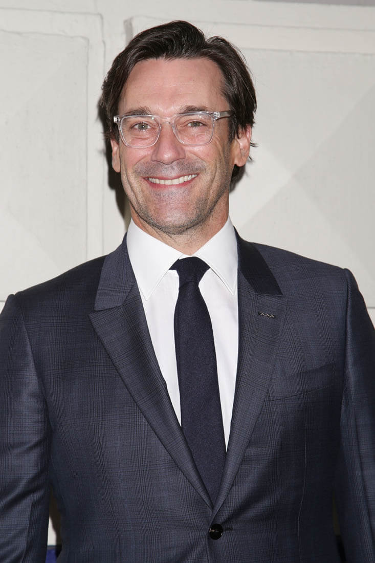 Jon Hamm in Keeping UP With The Joneses