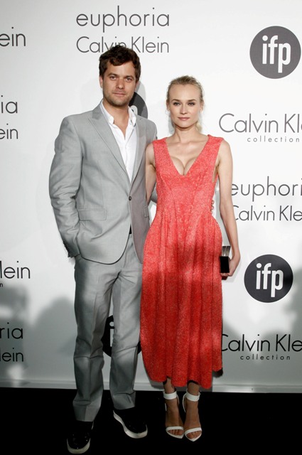 Joshua Jackson has no ego