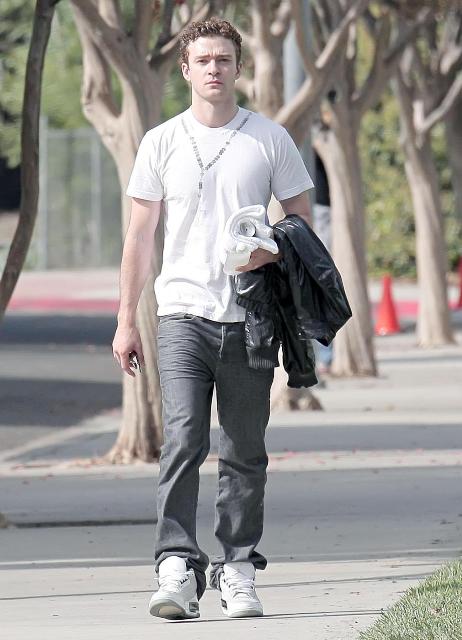 Clingy with benefits