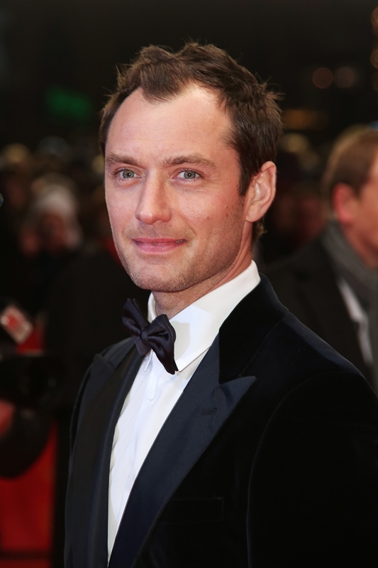 Someone else is pregnant for Jude Law