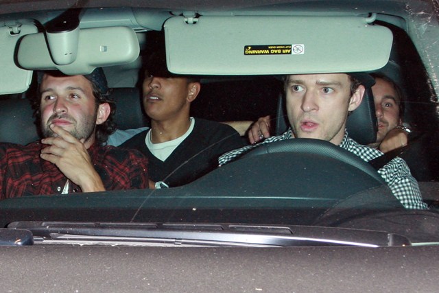 Skinny clinger rushes home