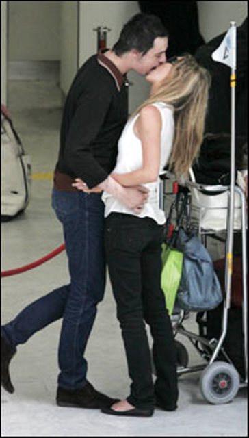 The Daily DumbAss: Kate Moss Married