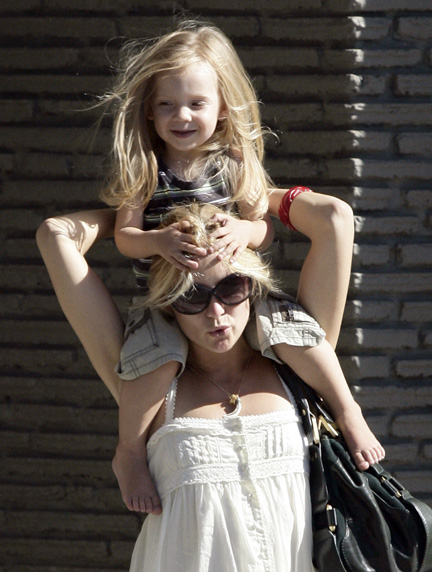 Kate"s Release and Ryder Rivals Rachel