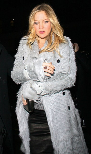 Kate is pregnant, not engaged