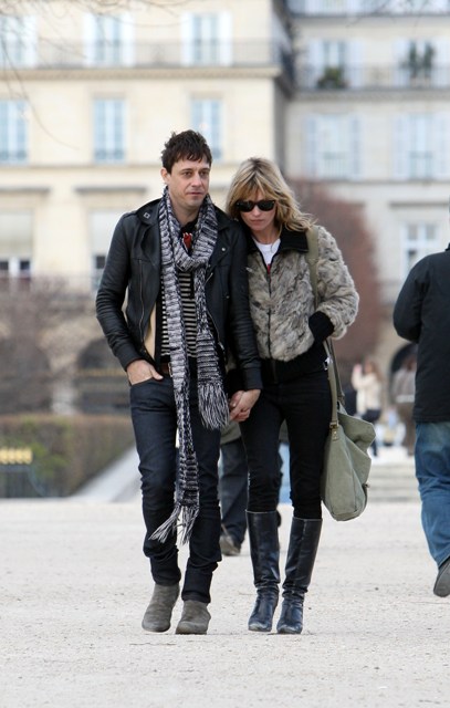 Unassisted in Paris?