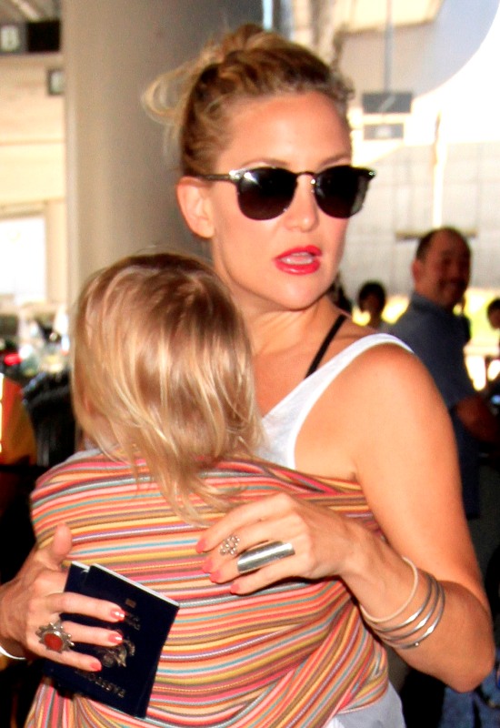 Kate Hudson: acid wash and baby boys