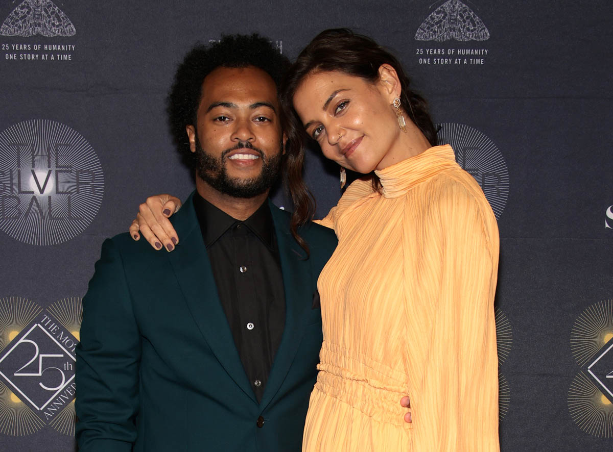 Outfit of the Week: Katie Holmes in Love