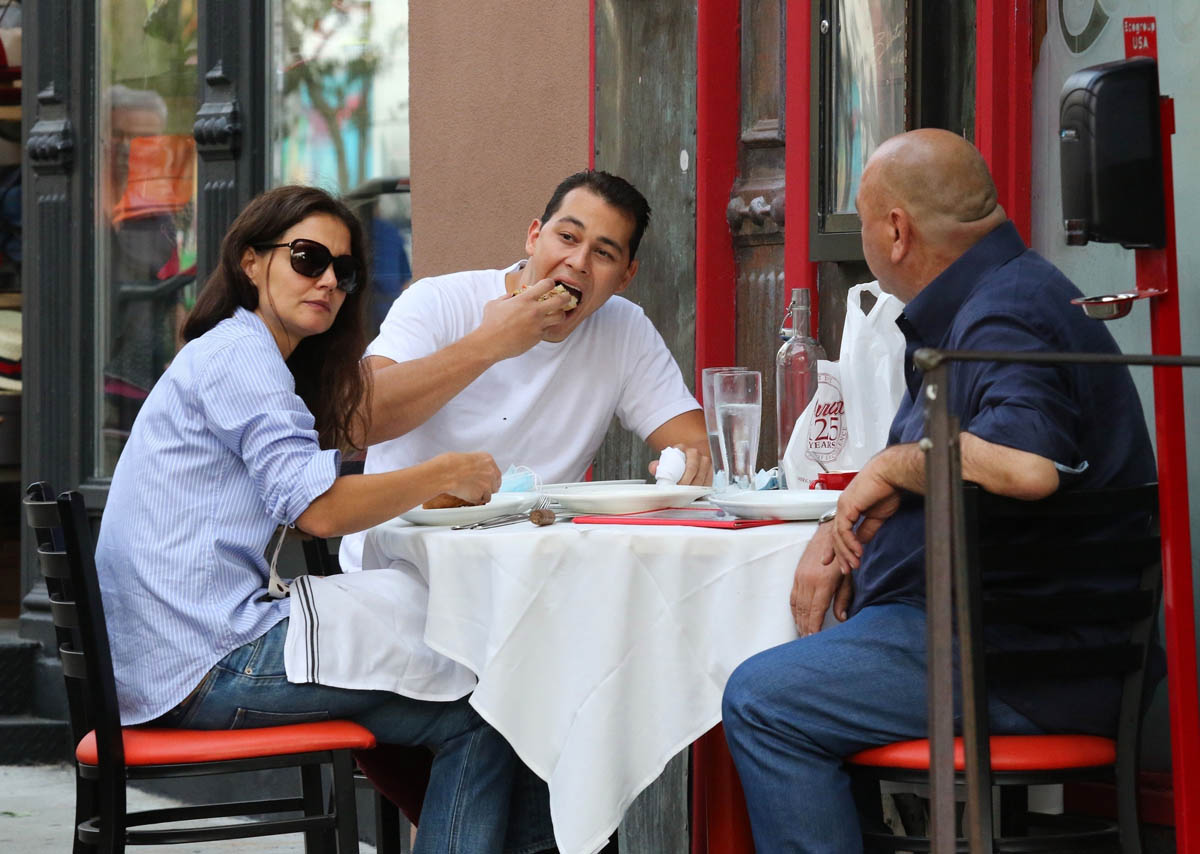 The Katie and Emilio Daily…with a side of Jamie Foxx