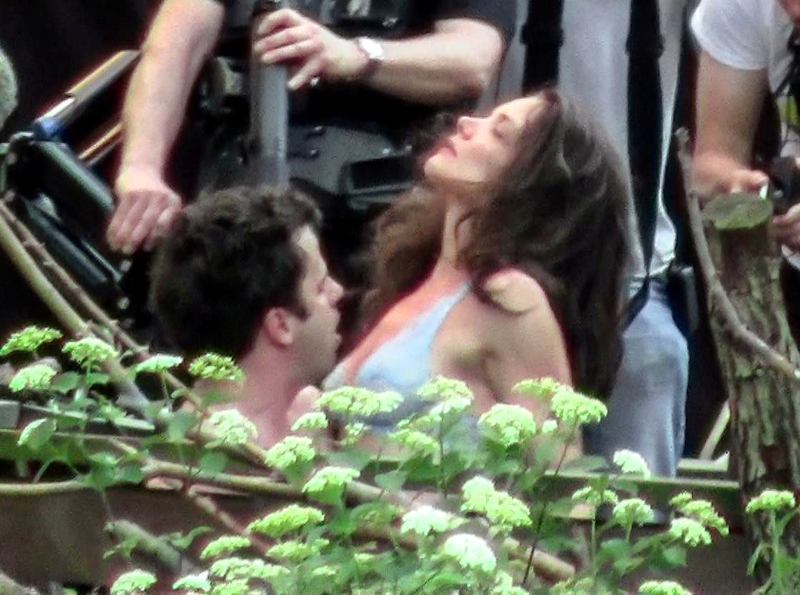 Katie’s hot make-out