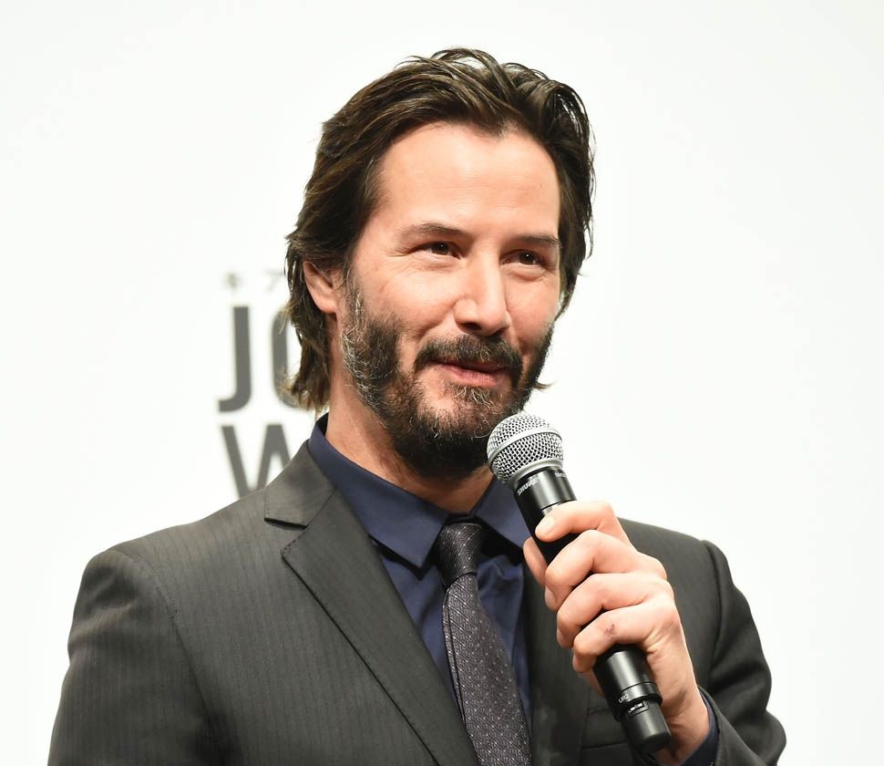 Keanu travels with his girlfriend