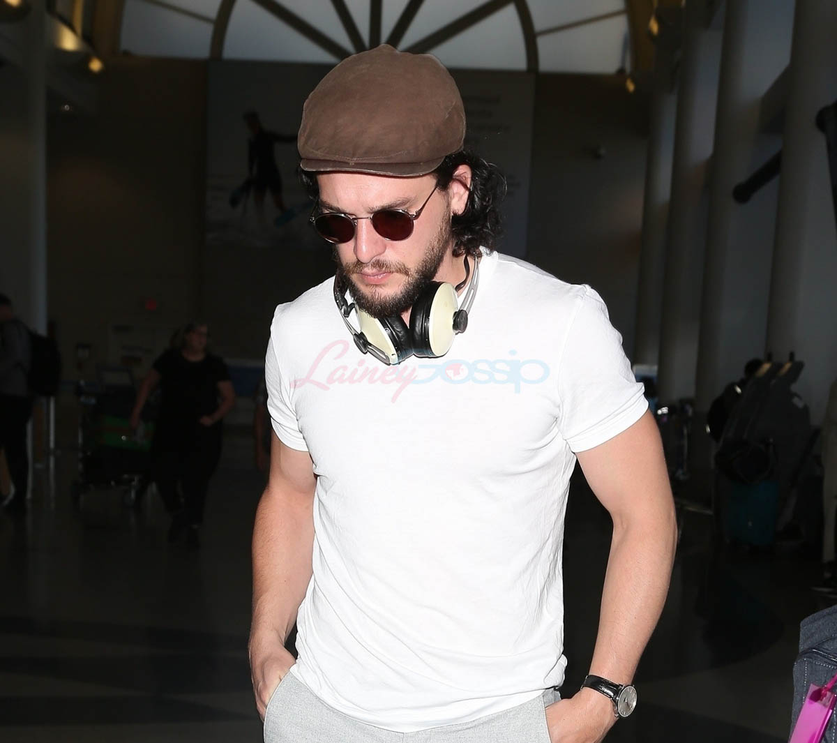 Kit Harington keeps his hair