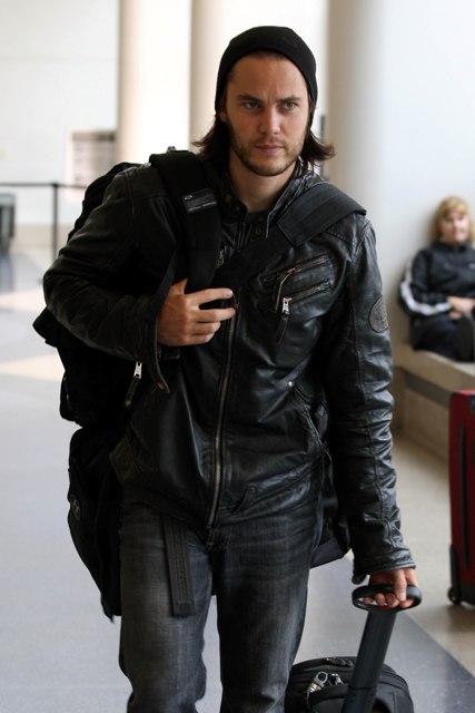 He’s getting papped now!