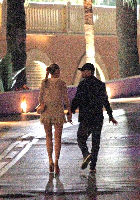 Blake & Leo are still holding hands