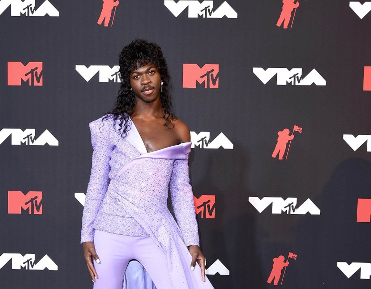 Lil Nas X: Carpet Shade and a Big Win
