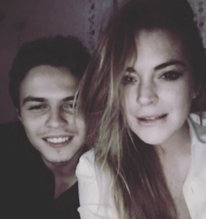 Crack Tweets Time Capsule